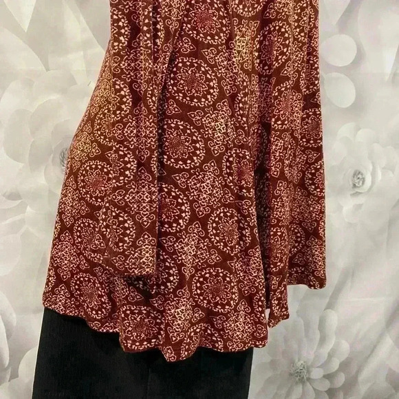 Forever 21 Bohemian Medallion Print Dress - Picture 5 of 7